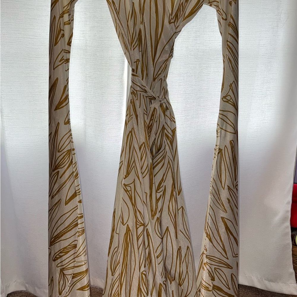 Diarrablu Cream Maxi Dress with Gold Abstract Print